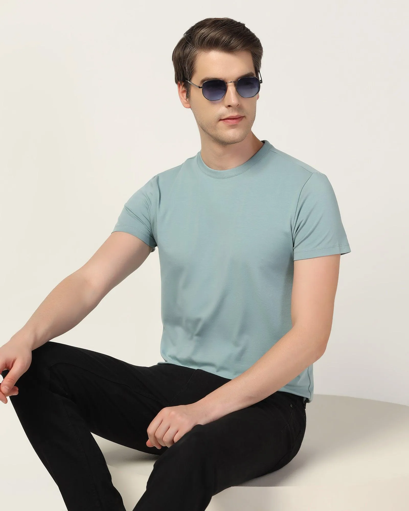 Crew Neck Blue Solid T-Shirt - Noah