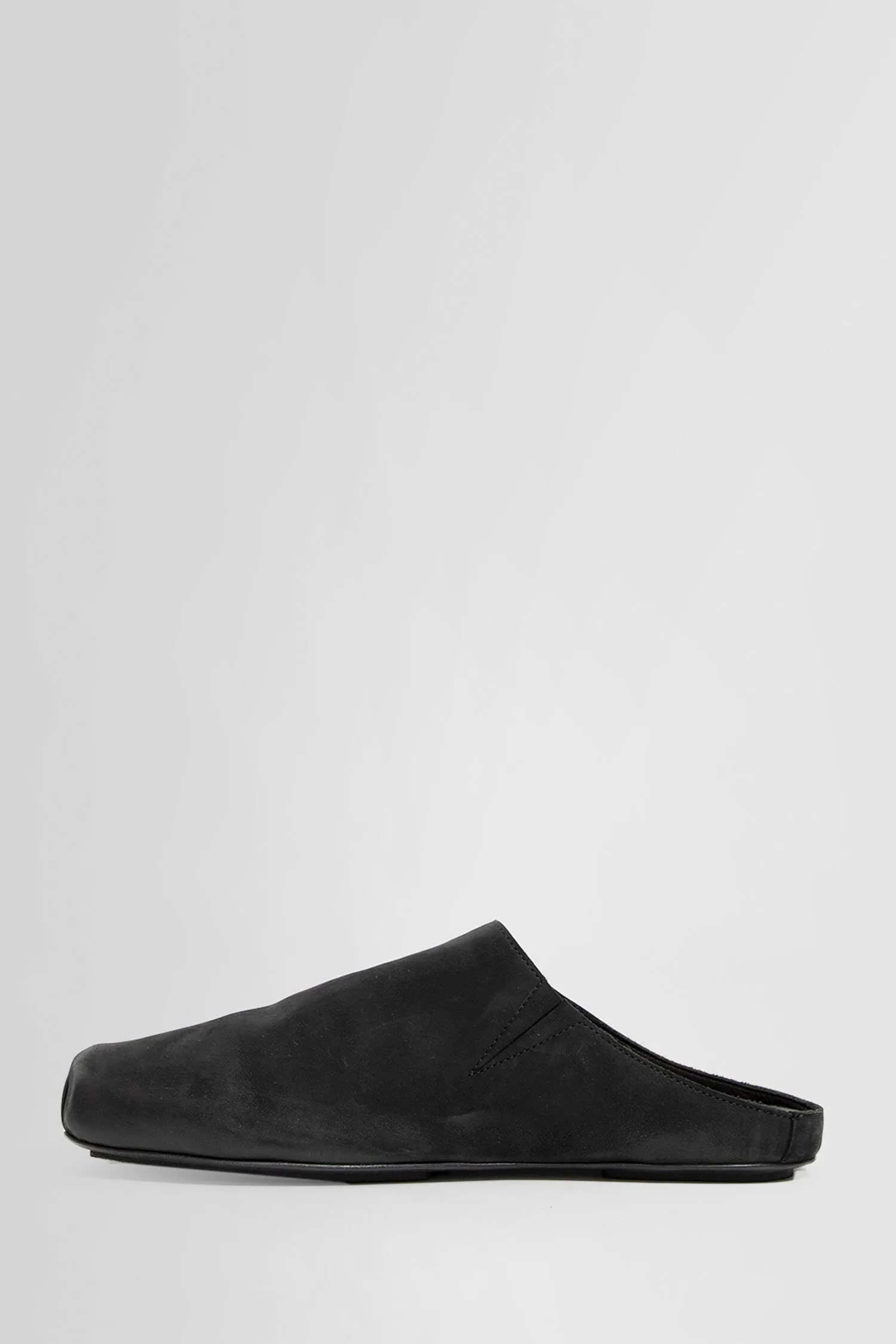 UMA WANG WOMAN BLACK MULES